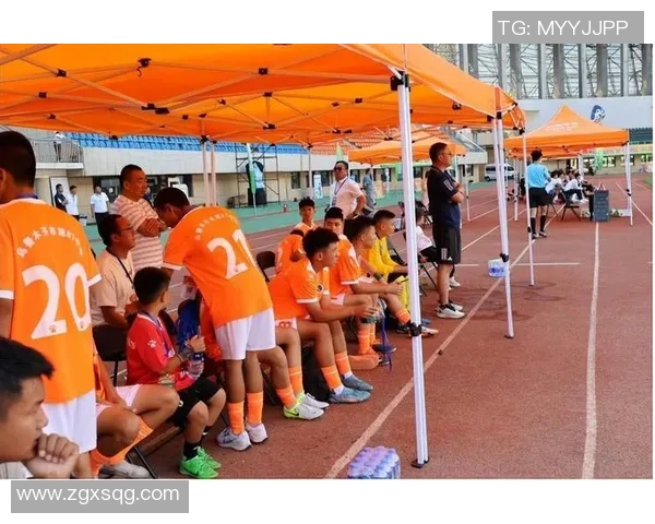 探索足球拼音的魅力与应用在青少年足球教育中的重要性与影响